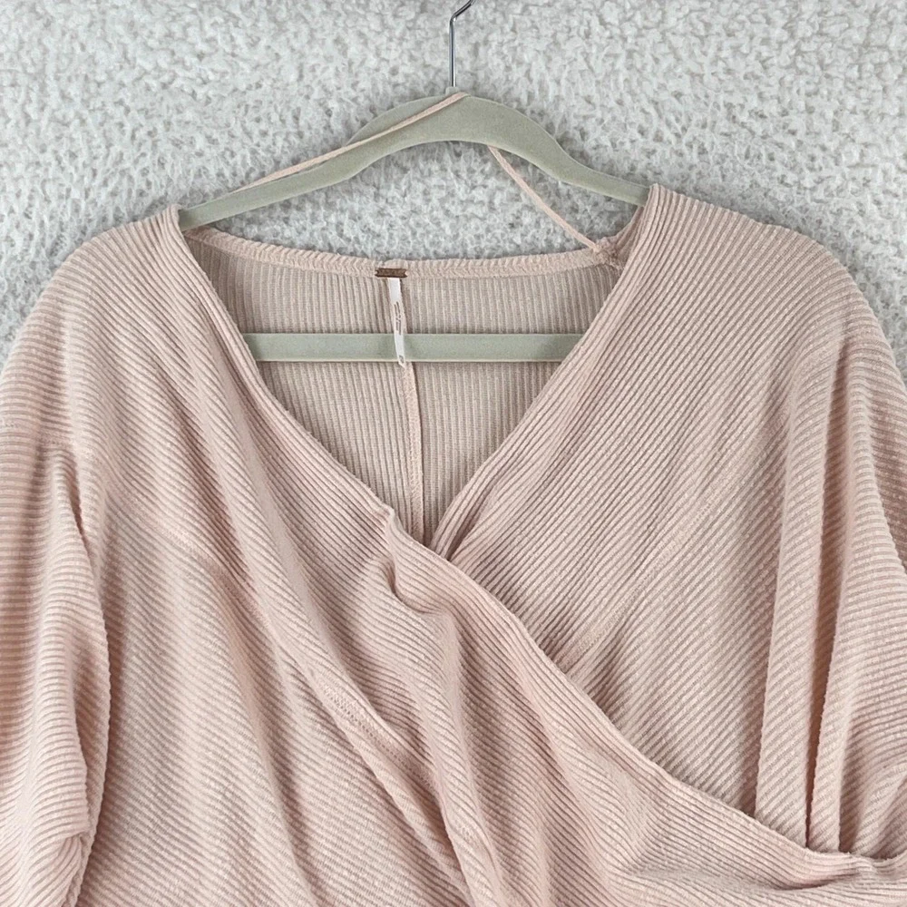 Free People Pink Cozy With You Surplice Pullover Shirt‎ Womens Ribbed Size XS
